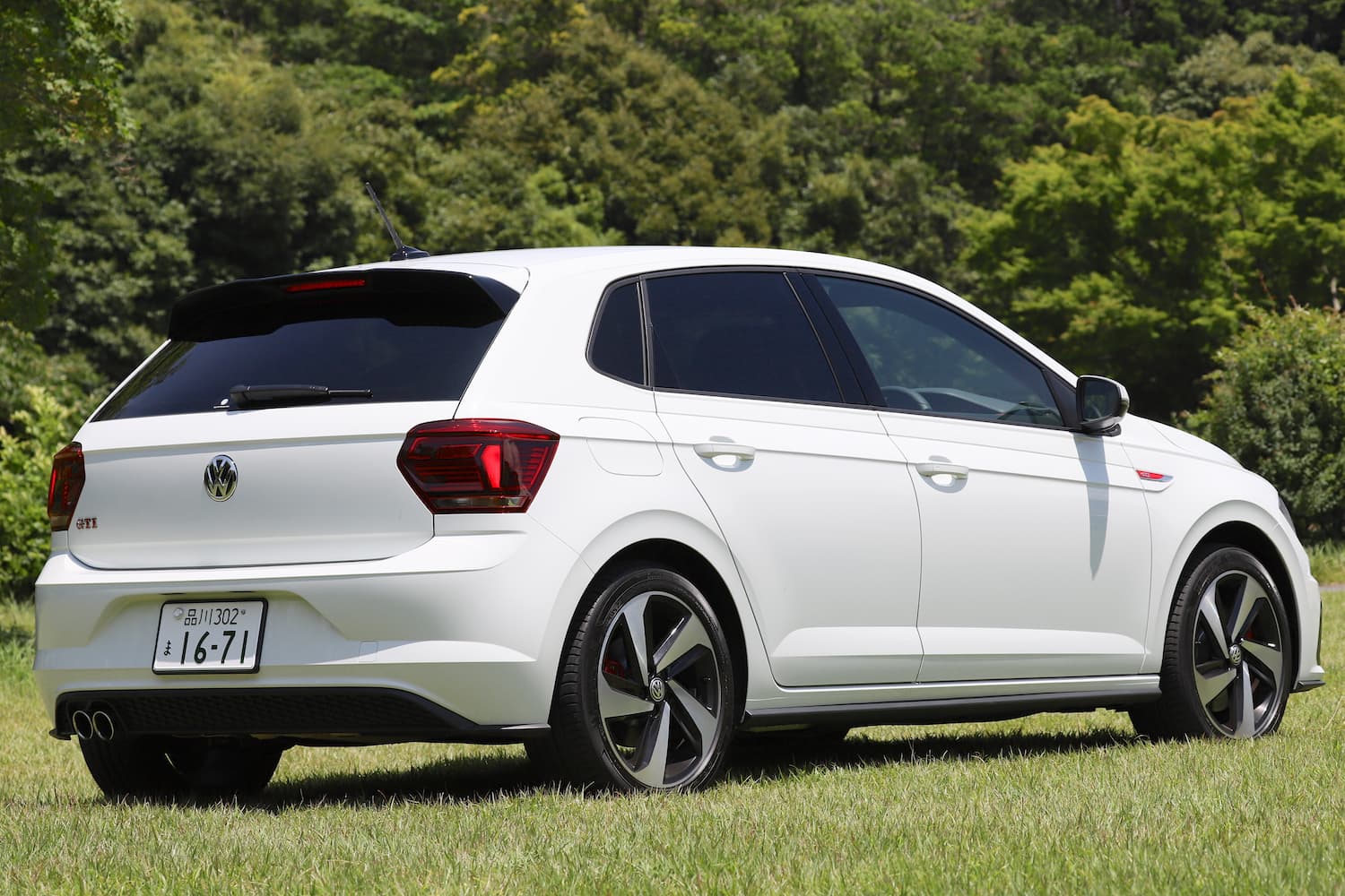 Volkswagen Polo GTI ホワイト Volkswagen NEW Polo GTI in 4K 2020 Pure White 18 inch